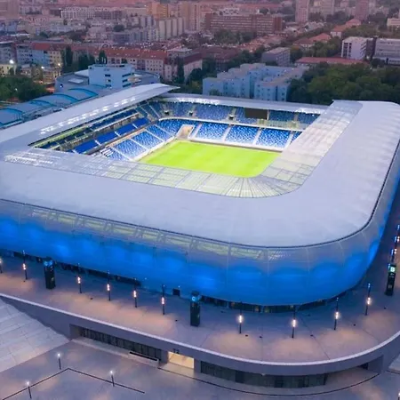 Apartman Location! National Stadiums